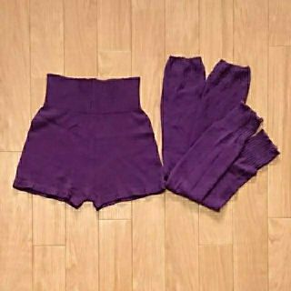 チャコット(CHACOTT)の【アストリッド様専用】ショートパンツとレッグウォーマー2セット(ダンス/バレエ)