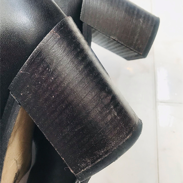 DIESEL(ディーゼル)のairi様専用♡DIESEL♢編み上げレースアップショートブーツ35/22cm レディースの靴/シューズ(ブーツ)の商品写真