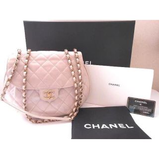 シャネル(CHANEL)の💕CHANEL・マトラッセチェーンショルダー💕(ショルダーバッグ)