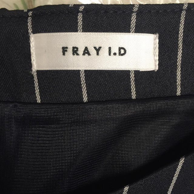 FRAY I.D(フレイアイディー)のFRAY.ID 新品 ストライプワンピ レディースのワンピース(ひざ丈ワンピース)の商品写真