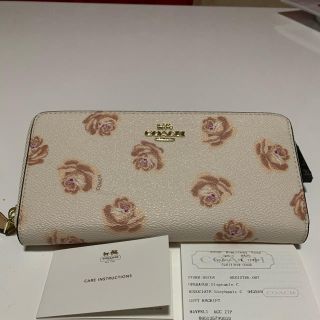 コーチ(COACH)のお値下げ‼️coach 長財布　ホワイト(財布)