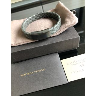 ボッテガヴェネタ(Bottega Veneta)の定価5万以上！ボッテガヴェネタ　革ブレスレット　新品付属品全て有り(ブレスレット)