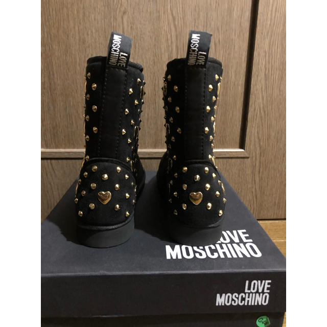 新品未使用　LOVE MOSCHINO ブーツ　サイズ36