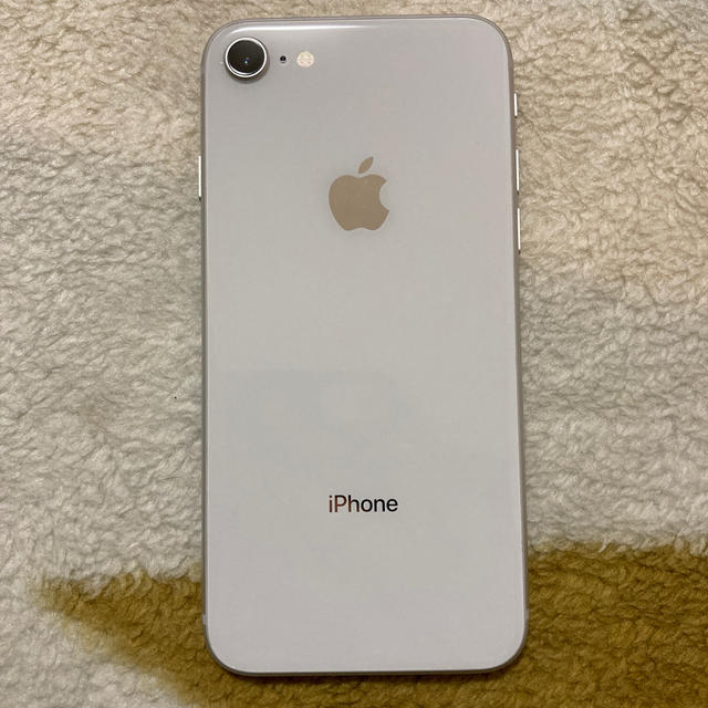 iPhone8 シムフリー　64G