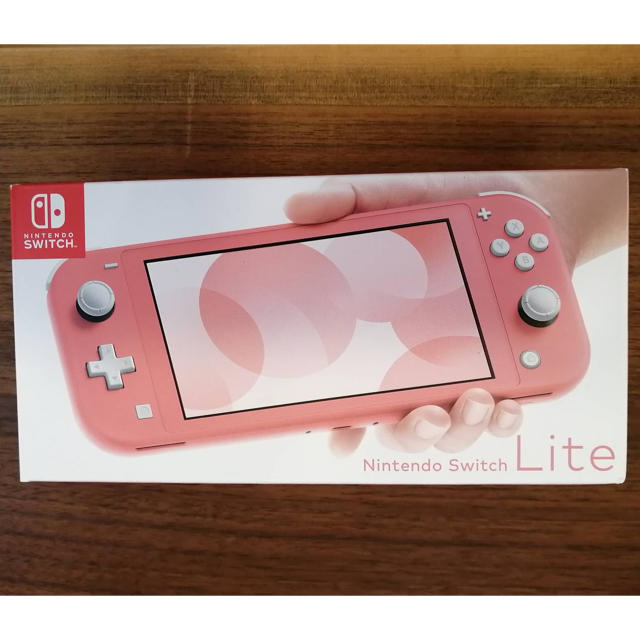 海外版 Nintendo Switch Lite コーラルピンク