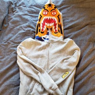 アベイシングエイプ(A BATHING APE)のＡＰＥパーカー(パーカー)