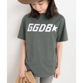 ドゥーズィエムクラス(DEUXIEME CLASSE)のDeuxieme Classe  GOLDEN GOOSE ロゴTシャツ　カーキ(Tシャツ(半袖/袖なし))