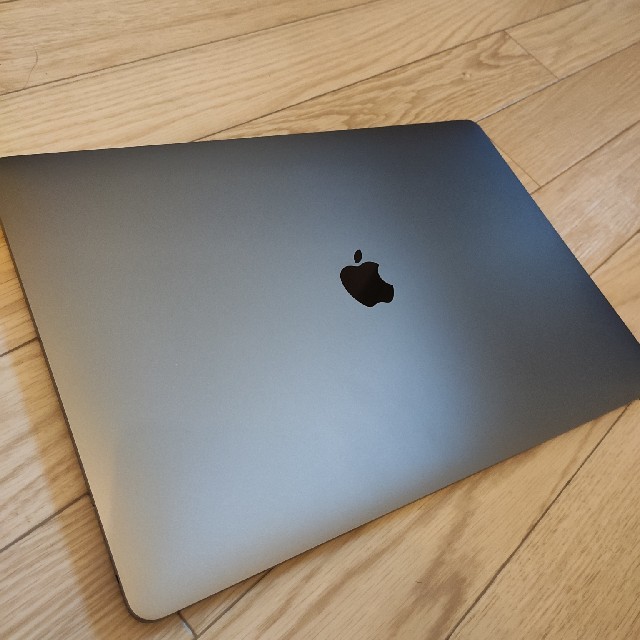 MacBook Pro 15インチ 2016 US 16GB/512GB