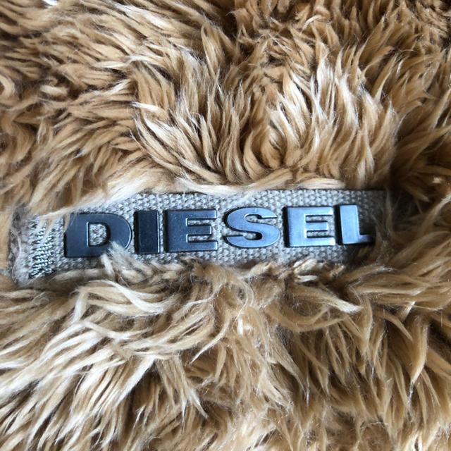 DIESEL(ディーゼル)のDIESEL   ファーバッグ レディースのバッグ(トートバッグ)の商品写真