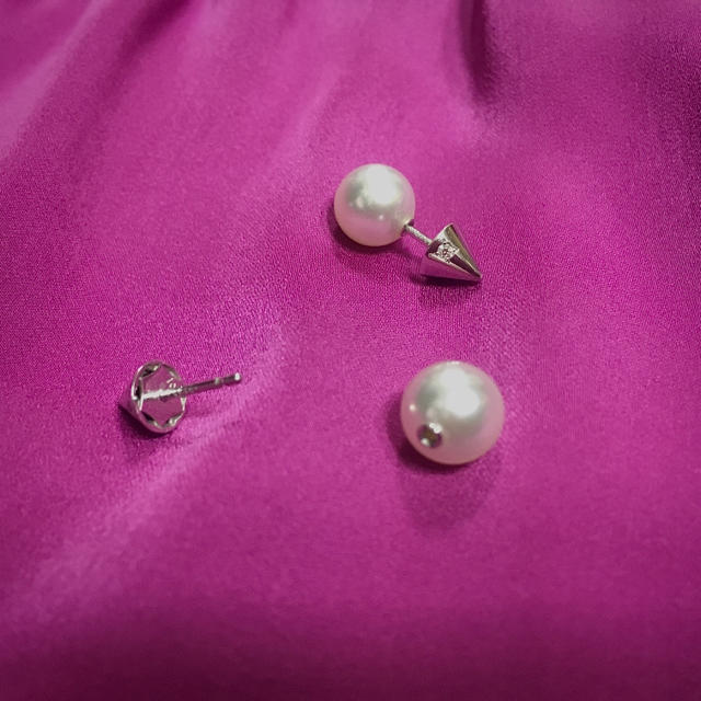 TASAKI 】リファインドリベリオン ピアス WG ダイヤ 美品 証明書付 TASAKI 】リファインドリベリオン ピアス WG ダイヤ 美品 証明書付