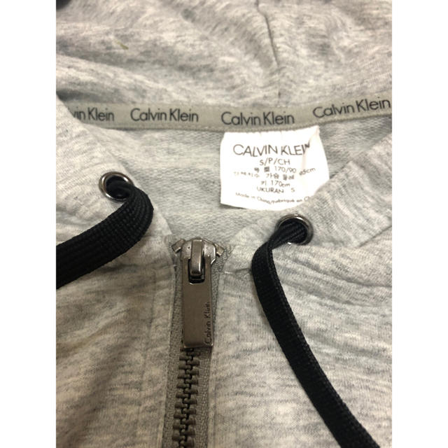 Calvin Klein(カルバンクライン)のラブボン様専用Calvin Klein カルバンクライン ジップアップ 長袖  メンズのトップス(パーカー)の商品写真