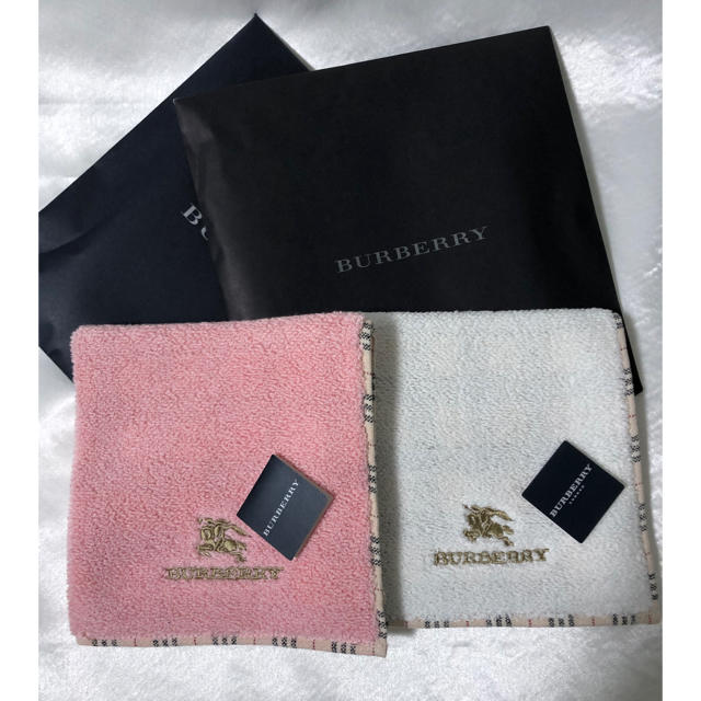 BURBERRY(バーバリー)のバーバリーのタオルハンカチ2枚セット レディースのファッション小物(ハンカチ)の商品写真