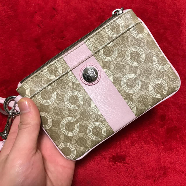 COACH(コーチ)の【COACH】ポーチ【最終お値段】 レディースのファッション小物(ポーチ)の商品写真