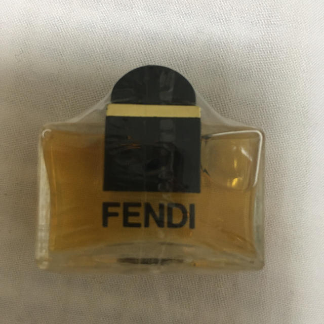 FENDI - フェンディ 香水 ミニサイズの通販 by ともちゃん772s shop｜フェンディならラクマ