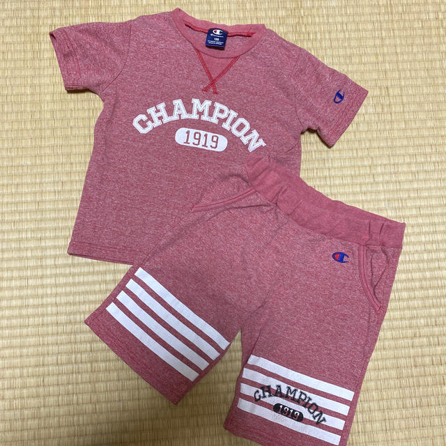 Champion(チャンピオン)のチャンピオン　セットアップ　120 キッズ/ベビー/マタニティのキッズ服男の子用(90cm~)(Tシャツ/カットソー)の商品写真