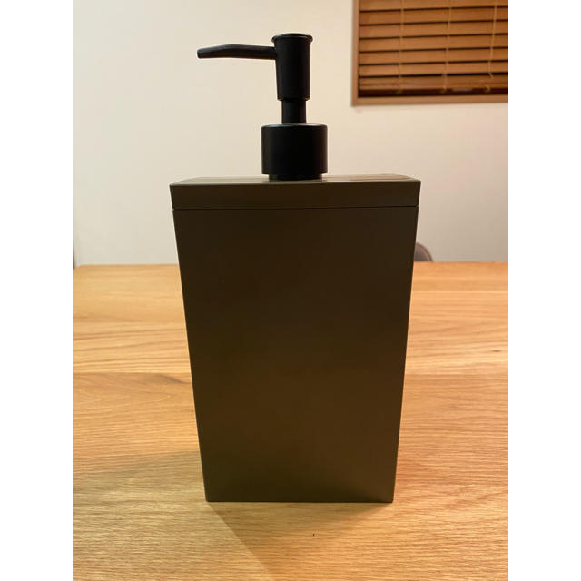 ACME Furniture AHS BODY SOAP BOTTLE インテリア/住まい/日用品のインテリア/住まい/日用品 その他(その他)の商品写真