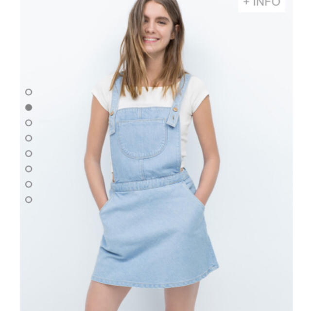 ZARA(ザラ)のZARA denim salopette Onepiece レディースのワンピース(ミニワンピース)の商品写真