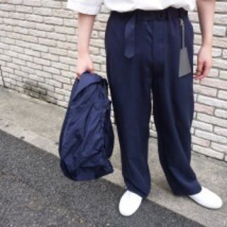 ルメール(LEMAIRE)のlemaire    ルメール　19SS ベルテッドストレートパンツ　46(スラックス)