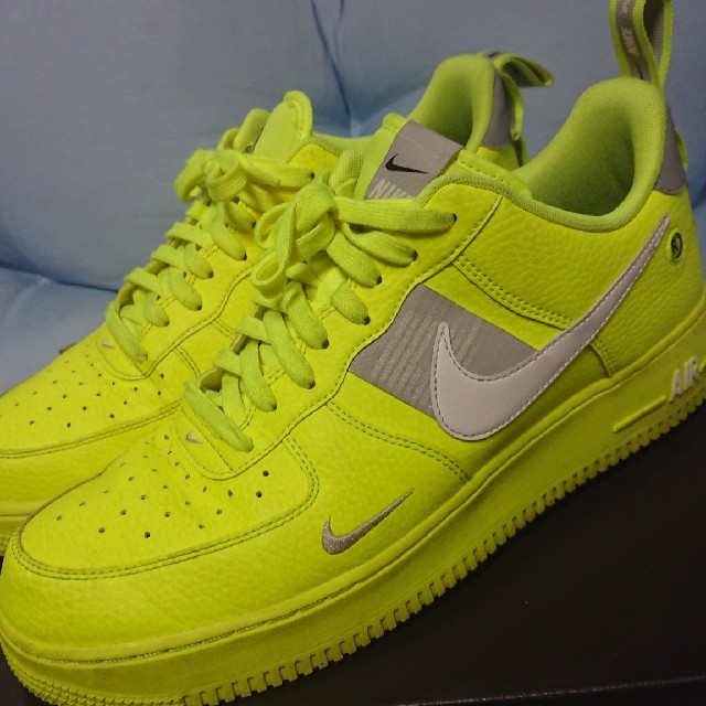 NIKE AIR FORCE 1 .07 LV8 UTILTY