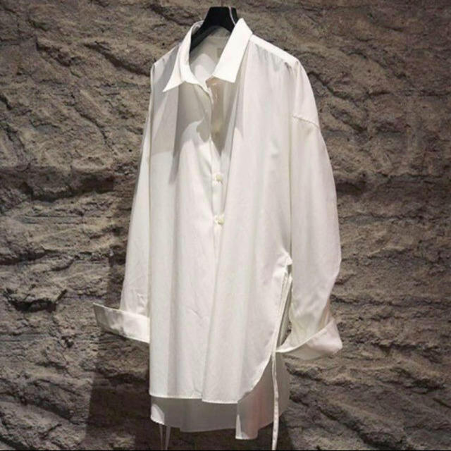 COMOLI(コモリ)のtoironier トワロニエ　ルーズシャツ メンズのトップス(シャツ)の商品写真
