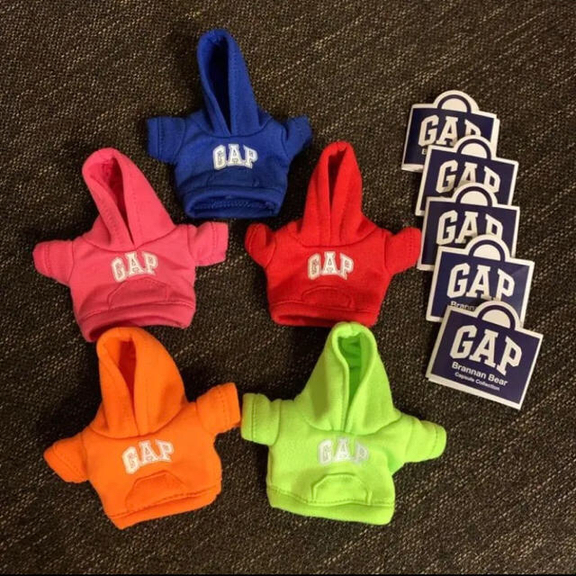 GAP(ギャップ)の《新品、バラ売り可》GAP ガチャ　ガチャガチャ　パーカー　全種類 エンタメ/ホビーのおもちゃ/ぬいぐるみ(キャラクターグッズ)の商品写真