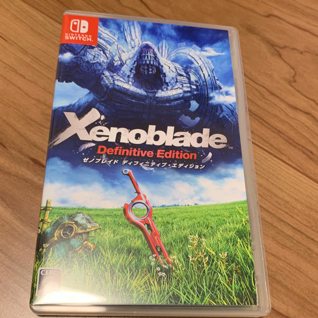 迅速発送！Xenoblade Definitive Edition ほぼ新品