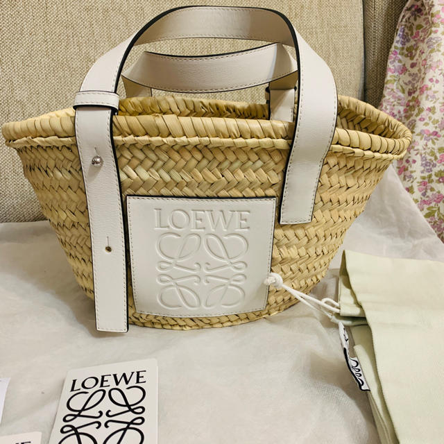 LOEWE  カゴ　スモール