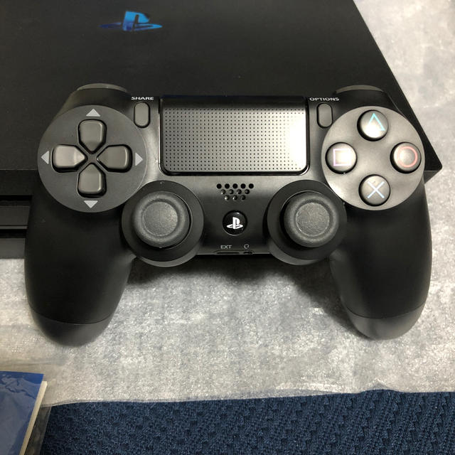 PlayStation4 PRO 1TB 本体　コントローラー新品
