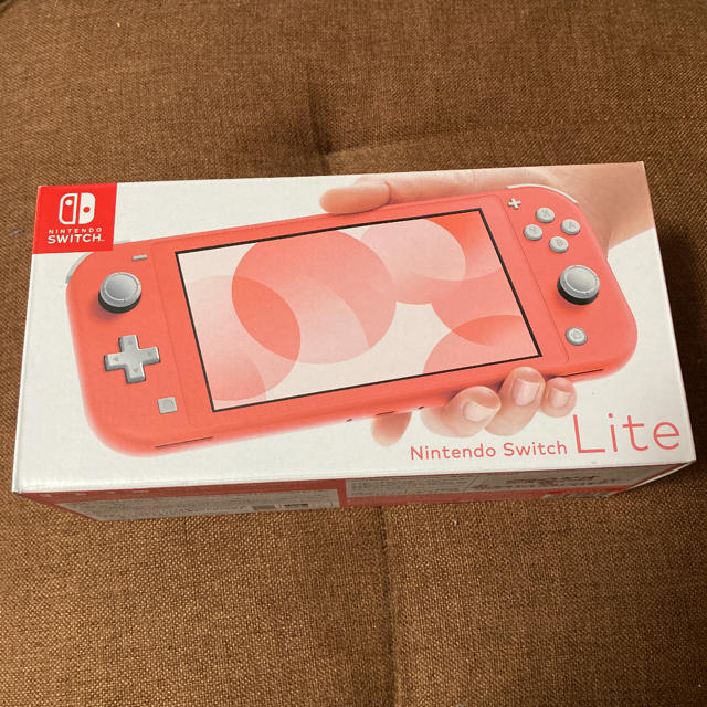 Nintendo Switch lite コーラル ピンク