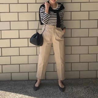 ザラ(ZARA)のZARA チノパン　ハイウエスト　テーパード(チノパン)