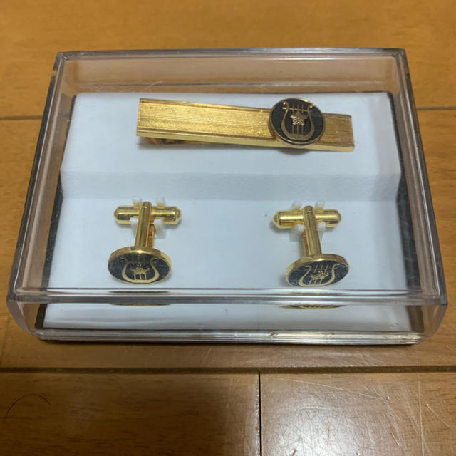 ネクタイピン&カフスセット(警察マーク入り)の通販 by west ネクタイピン&カフスセット(警察マーク入り)の通販 by west