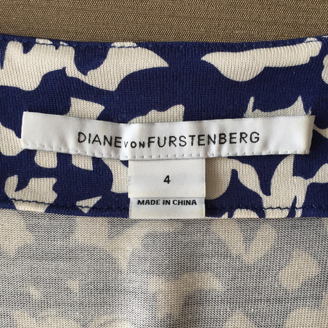 DIANE von FURSTENBERG(ダイアンフォンファステンバーグ)のDVF／ラップワンピース（ブルー系） レディースのワンピース(ひざ丈ワンピース)の商品写真