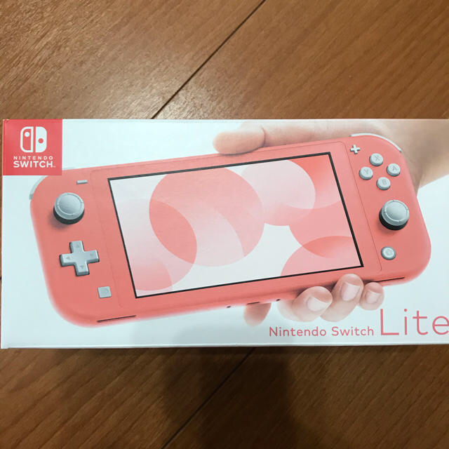 NINTENDO SWITCH LITE 本体 コーラル