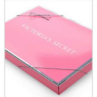 ヴィクトリアズシークレット(Victoria's Secret)の＊らら様専用＊ビクトリアシークレット　ボックス＆ショッパー(ショップ袋)