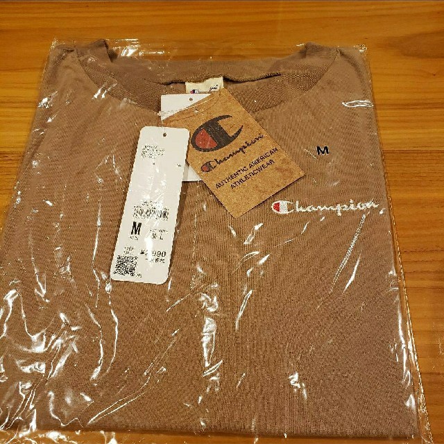 Champion(チャンピオン)のチャンピオン　Champion フレンチスリーブTシャツ  ブラウン　M レディースのトップス(Tシャツ(半袖/袖なし))の商品写真