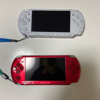 psp3000赤白2台 ソフト39本+7枚 +ケース、バッテリー(携帯用ゲームソフト)