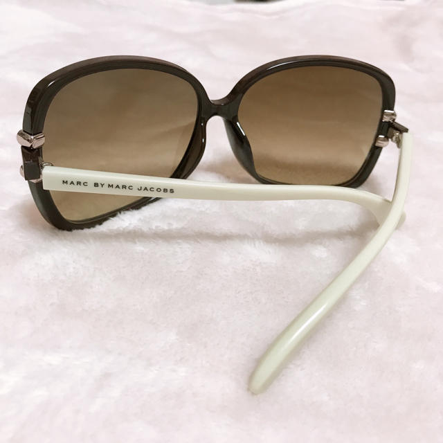 MARC BY MARC JACOBS(マークバイマークジェイコブス)のMARK BY MARC JACOBS / 正規品 サングラス レディースのファッション小物(サングラス/メガネ)の商品写真