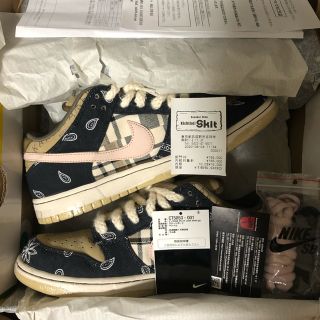 ナイキ(NIKE)のtravis scott nike sb dunk low(スニーカー)