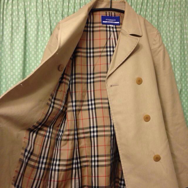 BURBERRY(バーバリー)のお値下げ可能♡バーバリートレンチコート レディースのジャケット/アウター(トレンチコート)の商品写真