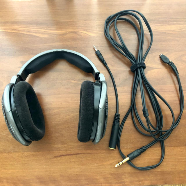 SENNHEISER  ゼンハイザー　HD650