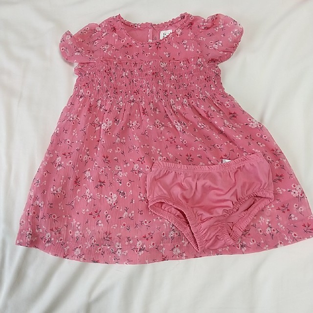 babyGAP(ベビーギャップ)のベビーギャップ ワンピース 80cm キッズ/ベビー/マタニティのベビー服(~85cm)(ワンピース)の商品写真