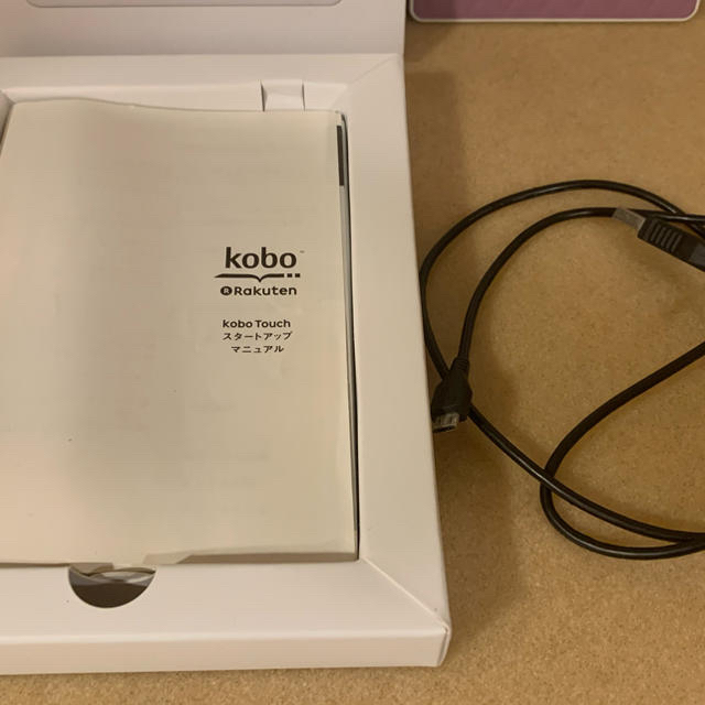 Rakuten(ラクテン)のKobo Touch 電子ブックリーダー スマホ/家電/カメラのPC/タブレット(電子ブックリーダー)の商品写真