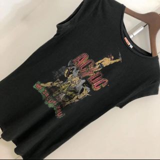 ザラ(ZARA)のACDC ロックTシャツ　バンドTシャツ　ヴィンテージ風　zara 夏フェス(Tシャツ(半袖/袖なし))