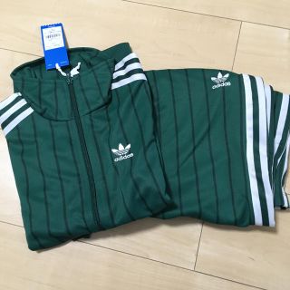 アディダス(adidas)のadidas ジャージ　上下セット　新品　グリーン　値下げ交渉OK(セット/コーデ)