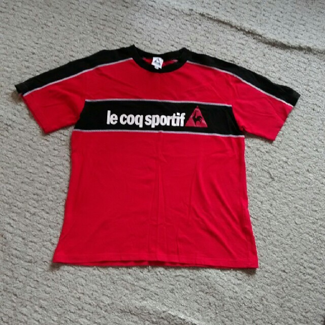 le coq sportif(ルコックスポルティフ)の男児160Ｔシャツ赤 キッズ/ベビー/マタニティのキッズ服男の子用(90cm~)(Tシャツ/カットソー)の商品写真