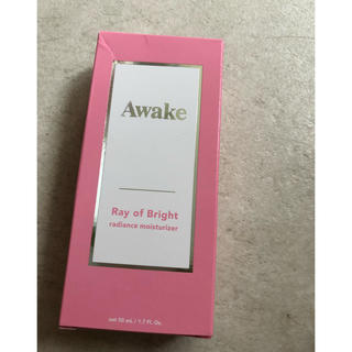 アウェイク(AWAKE)のアウェイク　レイオブブライト　メイクアップベース　新品こ(化粧下地)