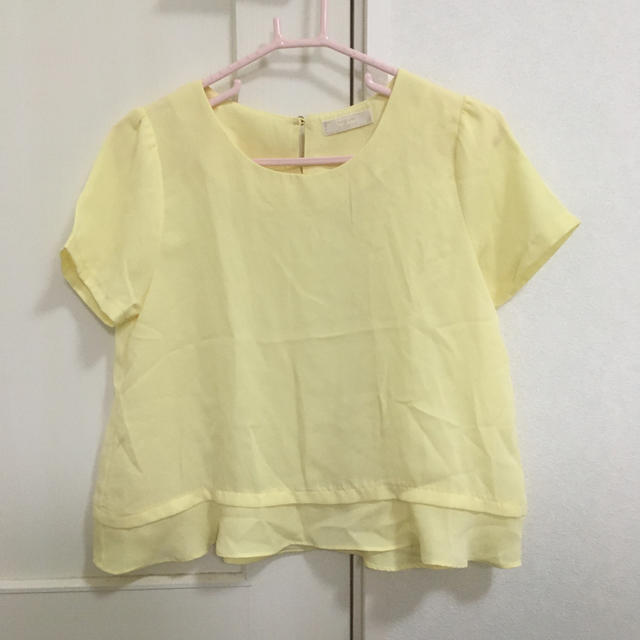 anySiS(エニィスィス)の半袖カットソー  ペプラム  黄色　エニシィス レディースのトップス(カットソー(半袖/袖なし))の商品写真
