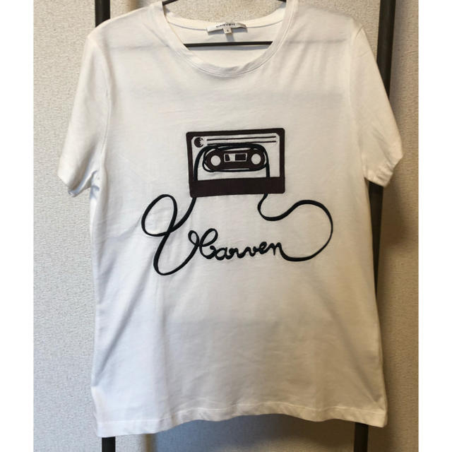 CARVEN(カルヴェン)のcarven 刺繍Tシャツ レディースのトップス(Tシャツ(半袖/袖なし))の商品写真