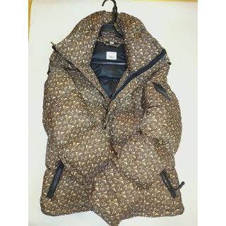 BURBERRY(ダウンジャケット)のフリマアイテム一覧 BURBERRY(ダウンジャケット)のフリマアイテム一覧