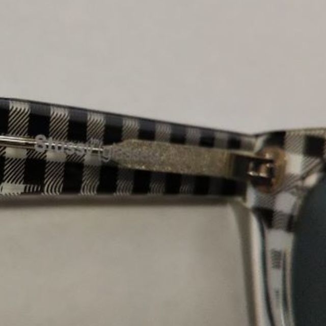 STUSSY(ステューシー)のSTUSSY×MAD HECTIC　ギンガムチェック柄サングラス　 メンズのファッション小物(サングラス/メガネ)の商品写真